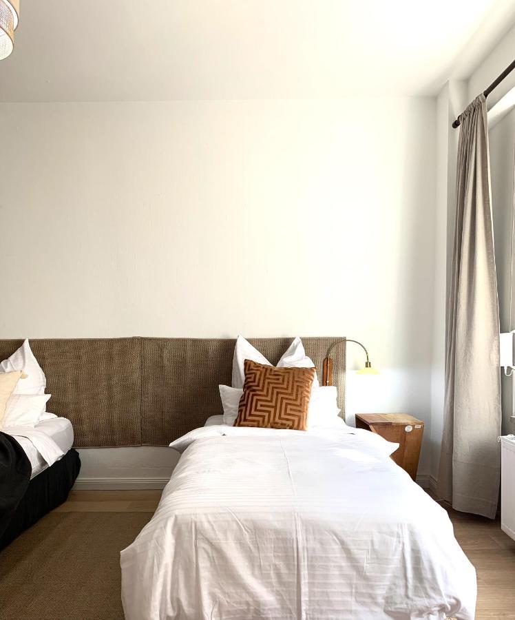 Cosy, Spacious, And Appartement